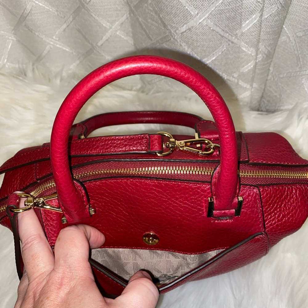 🩵SALE🩵 Small Riley Satchel - Picture 5 of 7